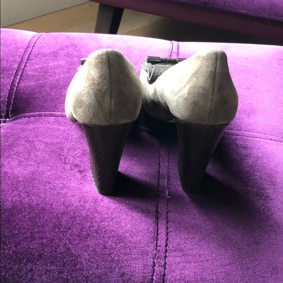 MICHAEL Michael Kors Gloria Kiltie Pump size 6.5 - Picture 4 of 5